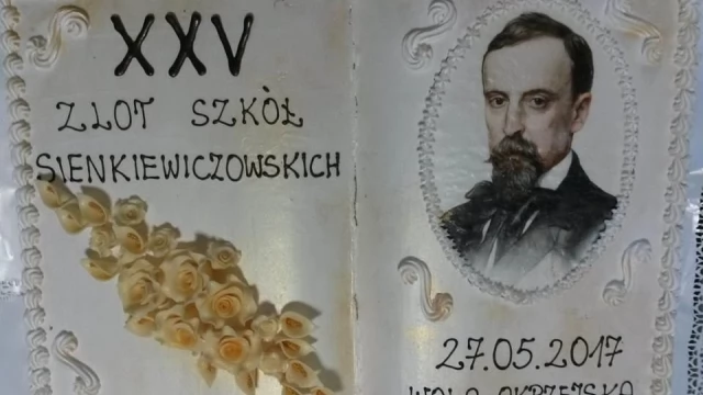 Tczew -  Zlot Szkół Sienkiewiczowskich z tczewską reprezentacją. Było spotkanie z... prawnuczką pisarza
