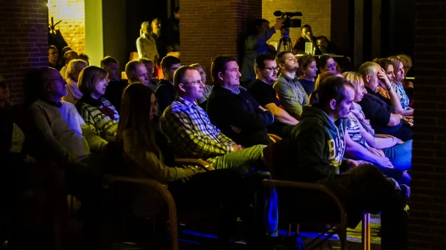 Tczew - Okno poszło pierwsze, potem służby - spektakularna akcja w Tczewie [WIDEO]