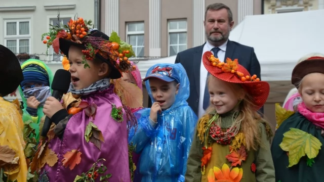 Tczew - Przedszkolaki z Tczewa powitały jesień