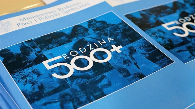 Tczew - "Rodzina 500 +". Pierwsi tczewianie i gdańszczanie dostali pieniądze