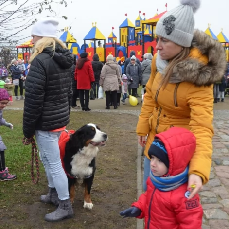Tczew - Dzieci z Tczewa dostały na Mikołajki plac zabaw