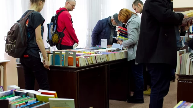 Tczew - "Przeczytałeś - podaj dalej". Tczewianie wymieniali się książkami