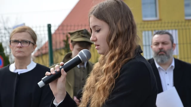 Tczew - Pamiętali o ofiarach Katynia. Ofiarami sowieckiej zbrodni byli także tczewianie