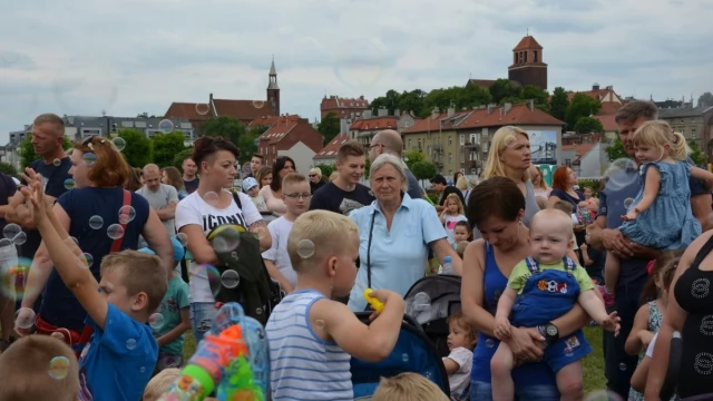 Tczew - Festiwal Baniek Mydlanych nad Wisłą