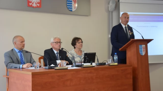 Tczew - Wotum zaufania i absolutorium dla zarządu powiatu