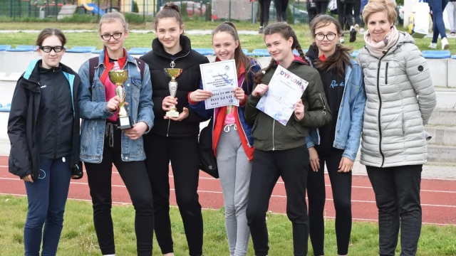 Tczew - Powiatowe i Miejskie Igrzyska Dzieci w Czwórboju Lekkoatletycznym Dziewcząt