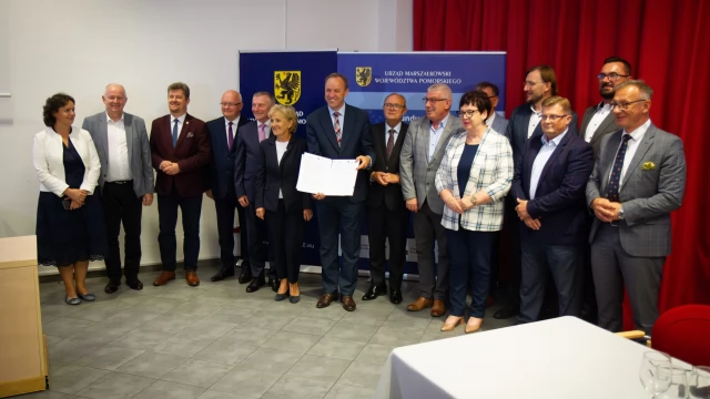 Tczew - Józef Sarnowski o problemach rolników, inwestycjach, połączeniach kolejowych i ogródkach działkowych