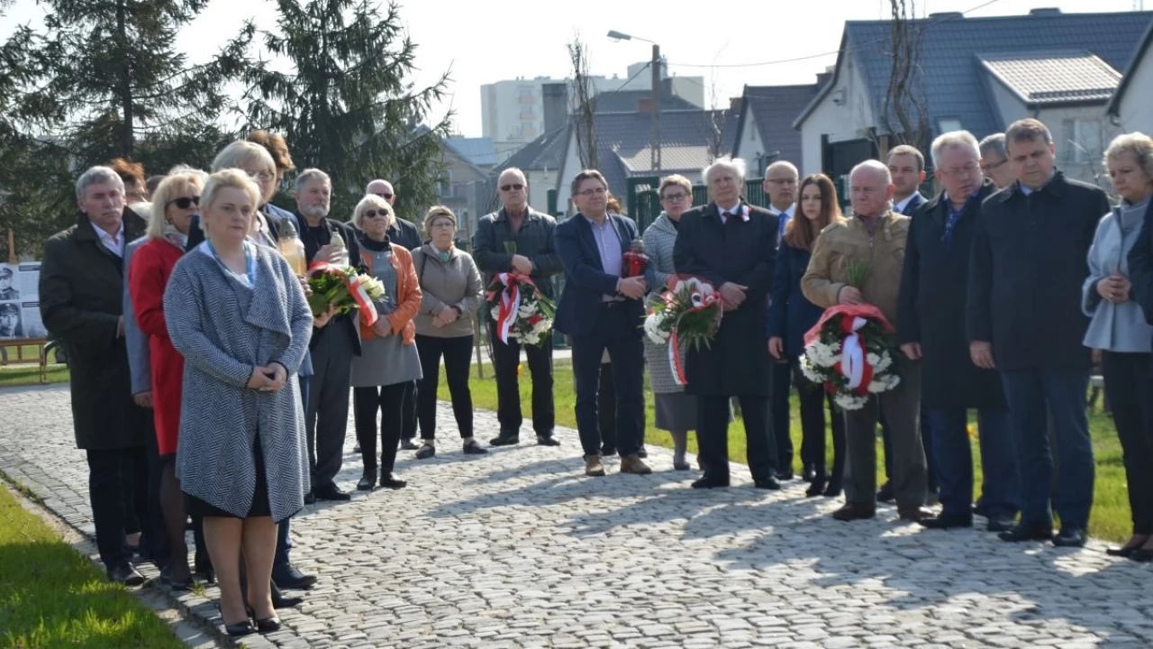 Tczew - Uroczystości przy Panteonie Katyńskim