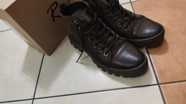 Tczew - Sprzedam traperki