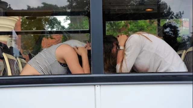 Tczew - Atak terrorystyczny na autobus - negocjacje przed ratuszem