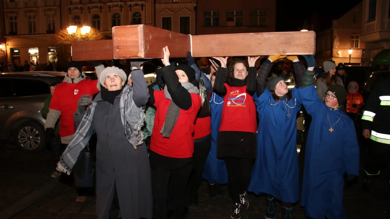 Tczew - Droga Krzyżowa ulicami tczewskiej Starówki