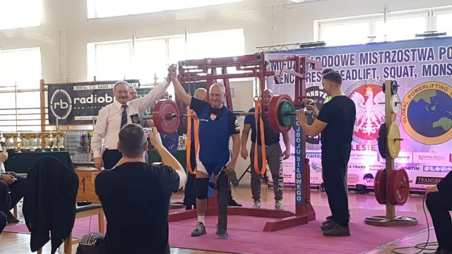 Tczew - "Pojechali i pozamiatali". Świetna inauguracja sezonu dla zawodników TCSiR w Tczewie