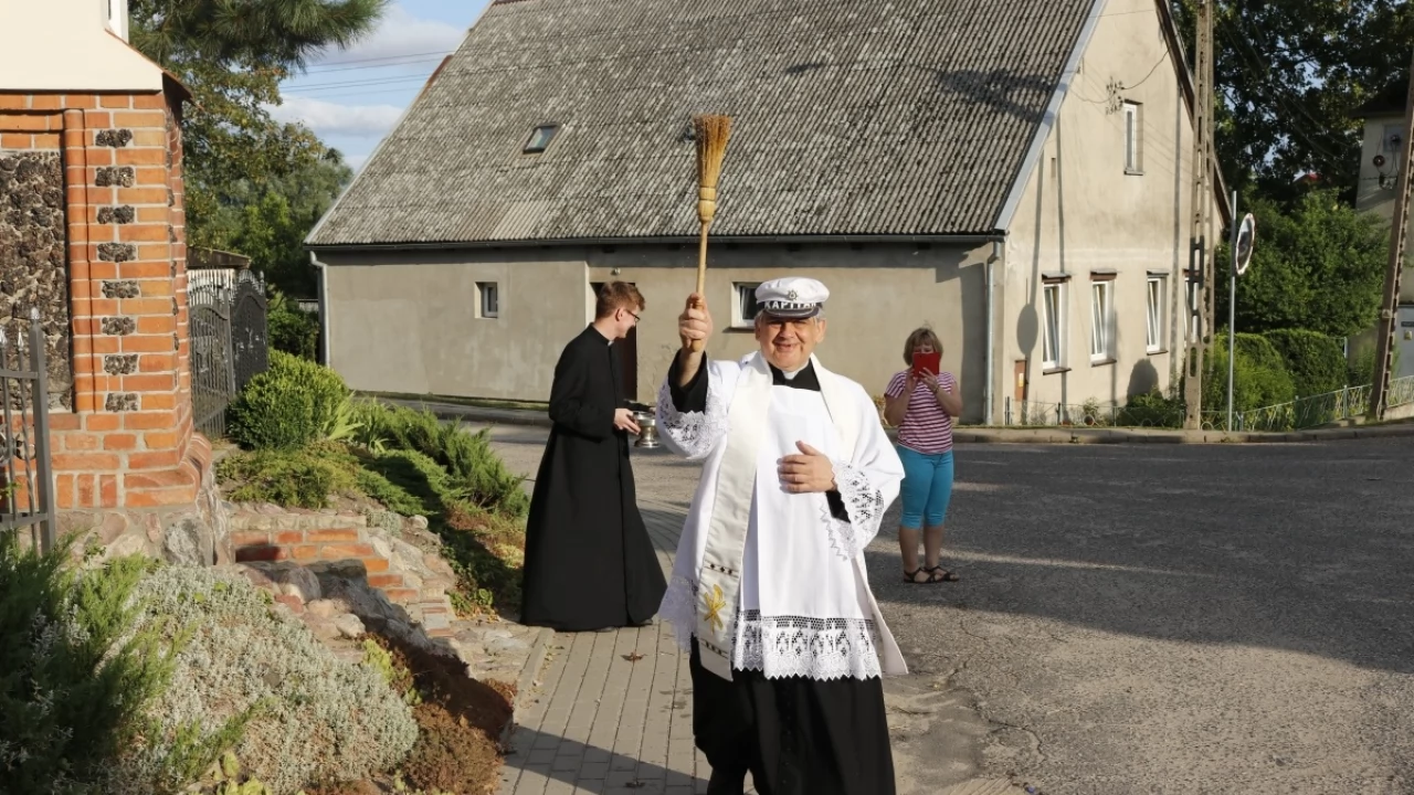 Tczew - Tczewska pielgrzymka wyruszyła na Jasną Górę