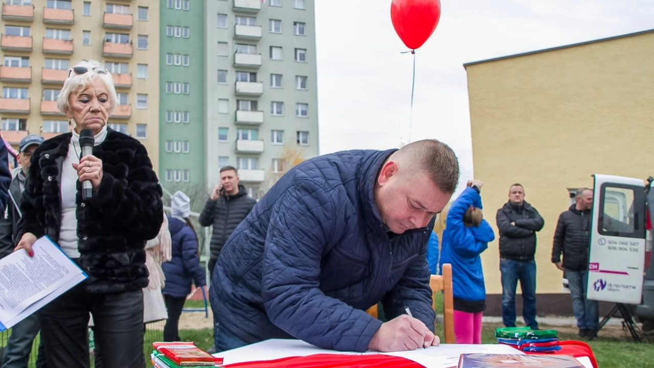 Tczew - Dąb na stulecie niepodległości