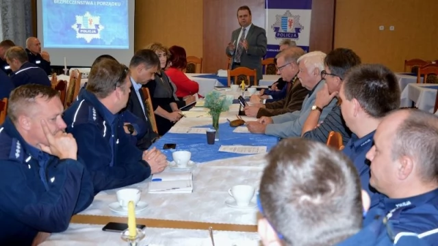 Tczew - Obradowała Powiatowa Komisja Bezpieczeństwa i Porządku