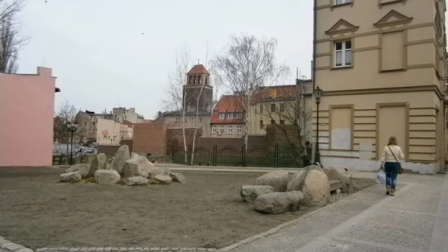 Tczew - W miejscu rudery "Laleczka" pojawił się skwerek