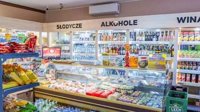 Tczew - Parking 200 m, lokal 70 m, 2 klimatyzacje