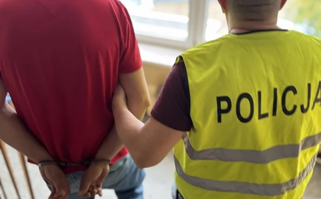 Tczew - Zatrzymany za kradzieże whisky odpowie jako recydywista