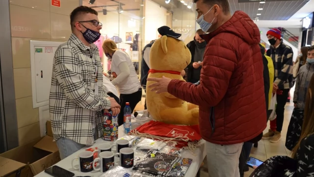 Tczew - Wielka Orkiestra Świątecznej Pomocy gra na ulicach Tczewa