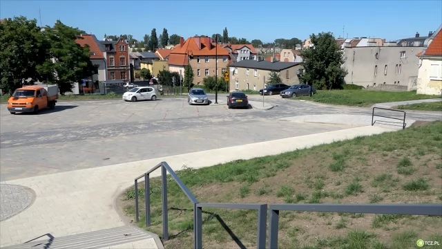 Tczew - Kradzione paliwo, staranowany przystanek i dachowanie