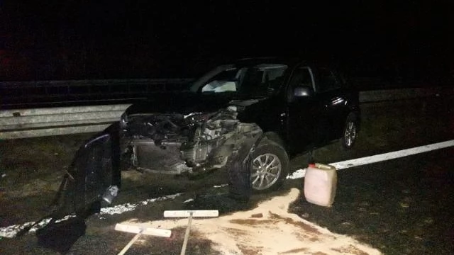 Tczew - Wypadek z udziałem trzech aut na A1. Duże utrudnienia w ruchu