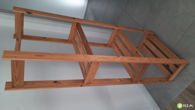Tczew - Drewniany regał IKEA Albert złożony