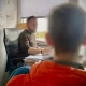 Tczew - Zabrał telefon pozostawiony na ladzie. Grozi mu rok więzienia