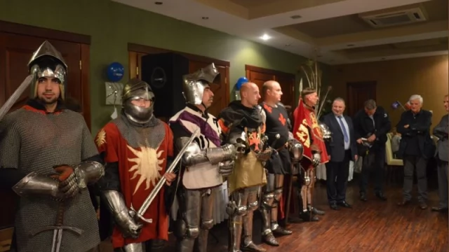 Tczew - W rytm "Jeszcze będzie przepięknie" i w asyście rycerzy - konwencja PO