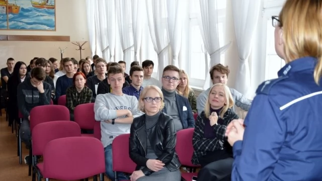 Tczew - Policjanci debatowali o bezpieczeństwie