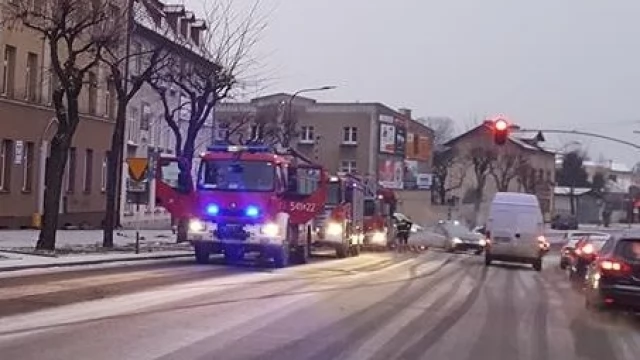 Tczew - Pożar na Sobieskiego. Paliły się sadze w kominie