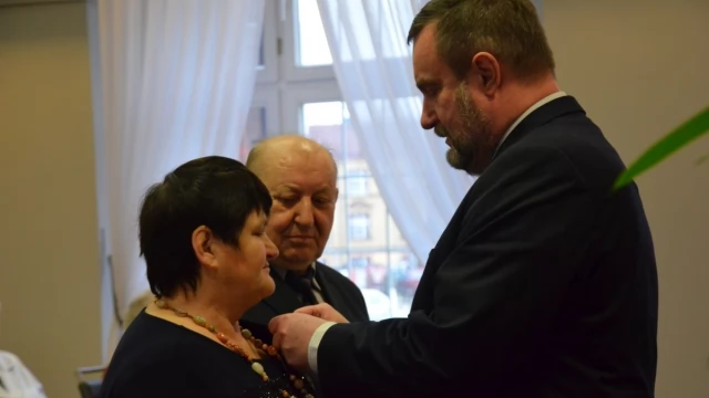 Tczew - Jubilaci nagrodzeni za długoletnie pożycie