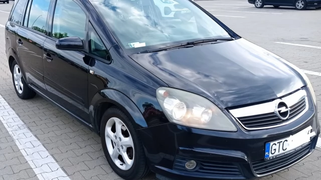 Tczew - Opel Zafira B 1.8 benzyna