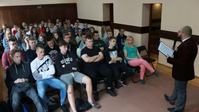 Tczew - Dzień Patrona w Miejskiej Bibliotece Publicznej w Tczewie