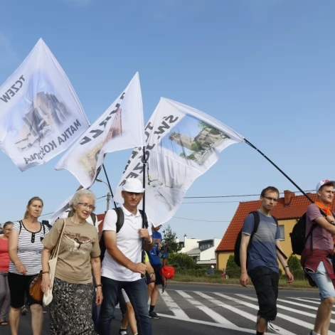 Tczew - Tczewska pielgrzymka wyruszyła na Jasną Górę