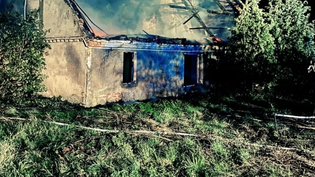 Tczew - Pożar domu jednorodzinnego w Pieniążkowie
