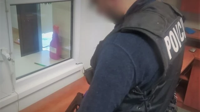 Tczew - Groził sąsiadowi pistoletem na kulki