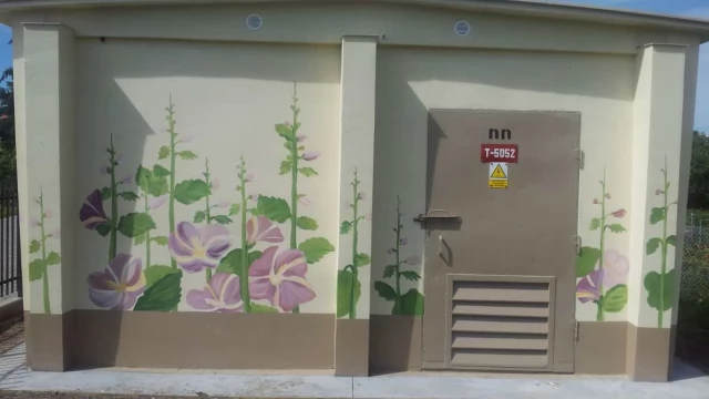 Tczew - Na zaniedbanych transformatorach powstają murale