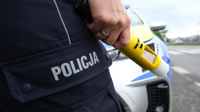 Tczew - Nietrzeźwi kierujący, narkotyki i jazda pomimo zakazu