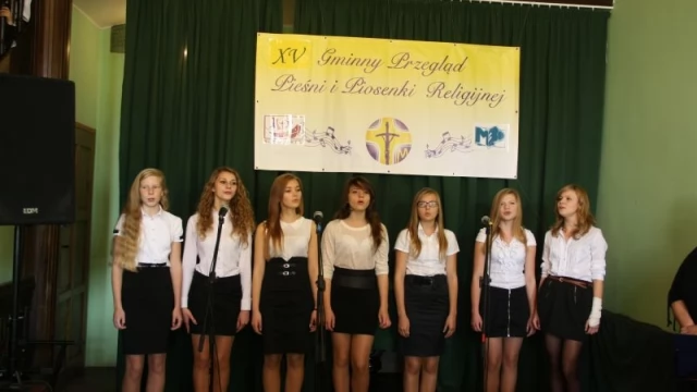Tczew - W Gniewie odbył się XV Gminny Przegląd Pieśni i Piosenki Religijnej