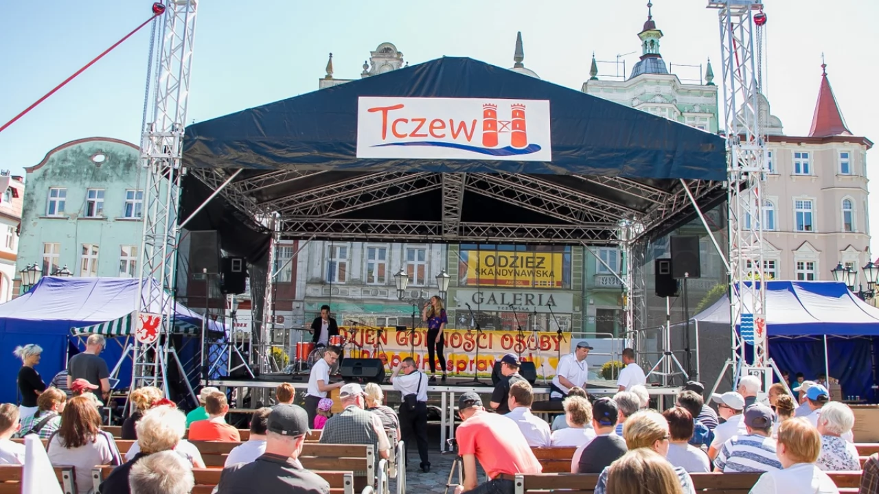 Tczew - Dzień Godności Osoby Niepełnosprawnej. Wystąpił CZESŁAW ŚPIEWA SOLO ACT