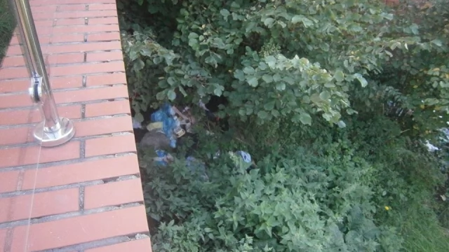 Tczew -  ZUK bierze na celownik podrzucających śmieci. Reaguj, jak widzisz!