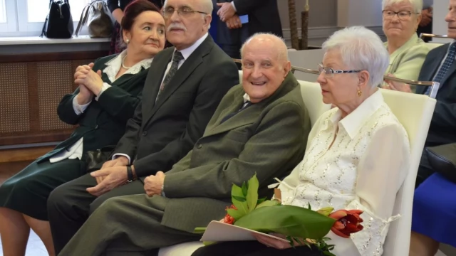 Tczew - Nawet 65 lat razem! W USC świętowały pary małżeńskie
