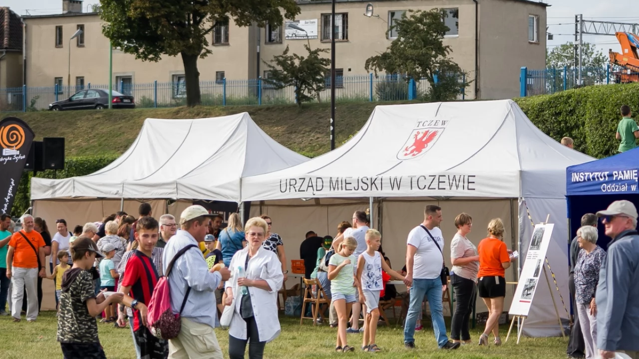 Tczew - Piknik historyczno - militarny na bulwarze