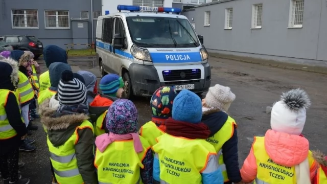 Tczew - Przedszkolaki z wizytą u policjantów