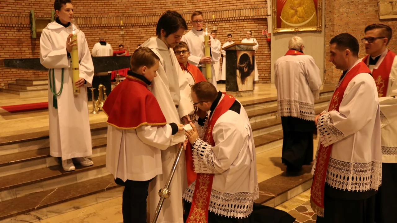 Tczew - Wielki Piątek w kościele NMP Matki Kościoła