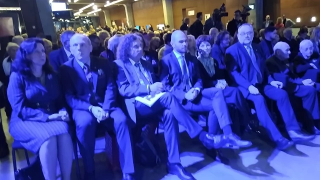 Tczew - Gdańsk wspomina Pawła Adamowicza w pierwszą rocznicę tragedii