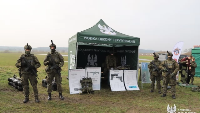 Tczew - Pokaz sprzętu wojsk sojuszniczych NATO
