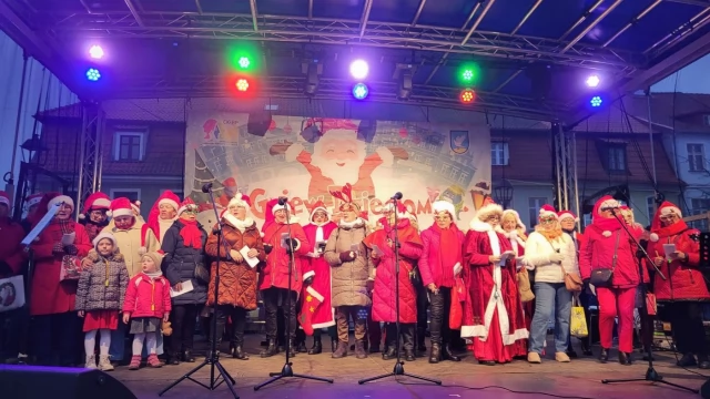 Tczew - Magia Świąt zawitała na gniewski rynek