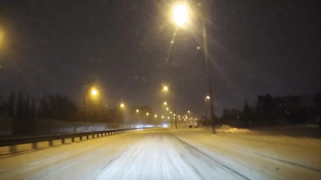 Tczew - Uwaga kierowcy. Śnieg utrudnia jazdę