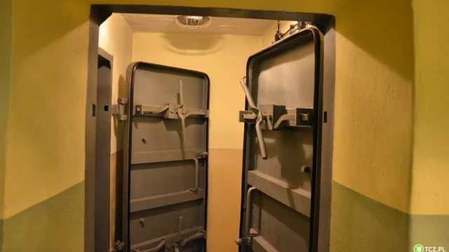 Tczew - Wylicytowali na aukcjach WOŚP zwiedzanie schronu. Wybraliśmy się tam z aparatem